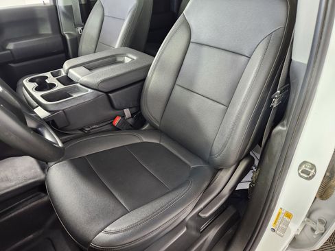 Used 2023 Chevrolet Silverado 2500 W/T w/ WT Convenience Package image 12