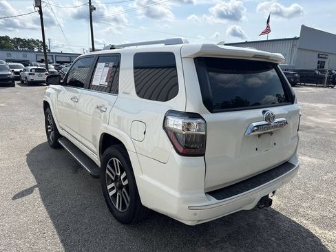 Used 2017 Toyota 4Runner Limited RWD image 6