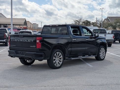 Used 2019 Chevrolet Silverado 1500 High Country w/ Technology Package image 5
