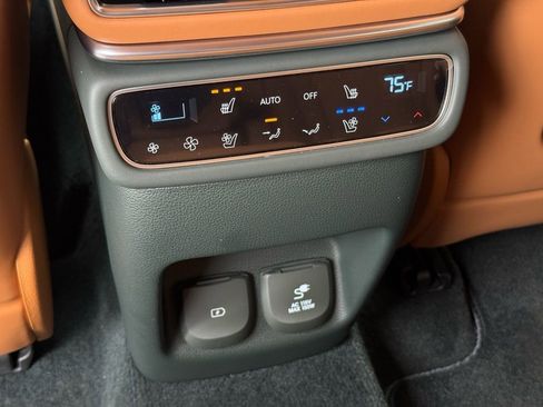 New 2026 Genesis GV80 3.5T Prestige image 25