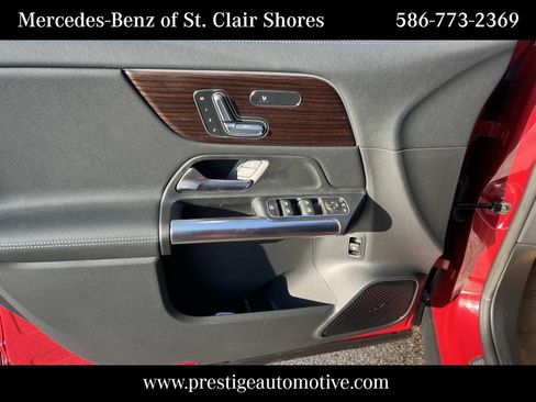 Used 2026 Mercedes-Benz GLA 250 4MATIC image 15