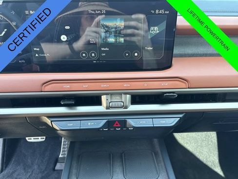 Used 2027 Kia Telluride SX w/ Towing Package FWD image 14
