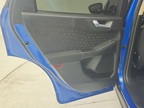 Used 2020 Ford Escape SE FWD image 20
