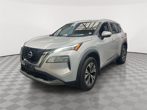 Used 2023 Nissan Rogue SV w/ SV Premium Package image 7
