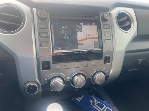 Used 2016 Toyota Tundra SR5 image 22