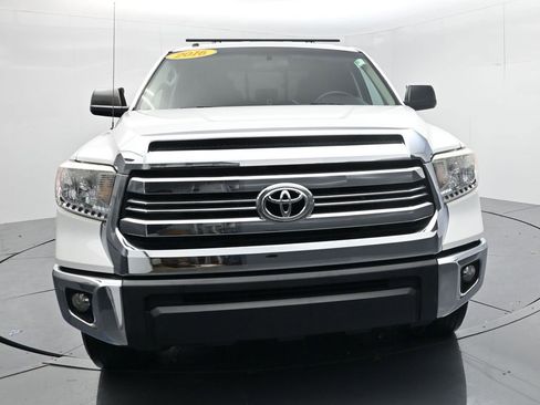 Used 2016 Toyota Tundra SR5 image 3