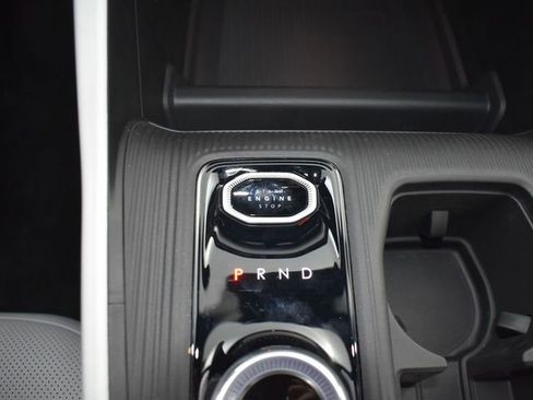 New 2026 Jeep Cherokee Overland image 35