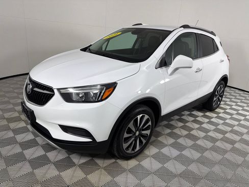 Used 2021 Buick Encore Preferred AWD/4WD image 9