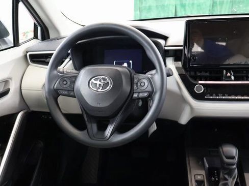 New 2026 Toyota Corolla Cross L image 13