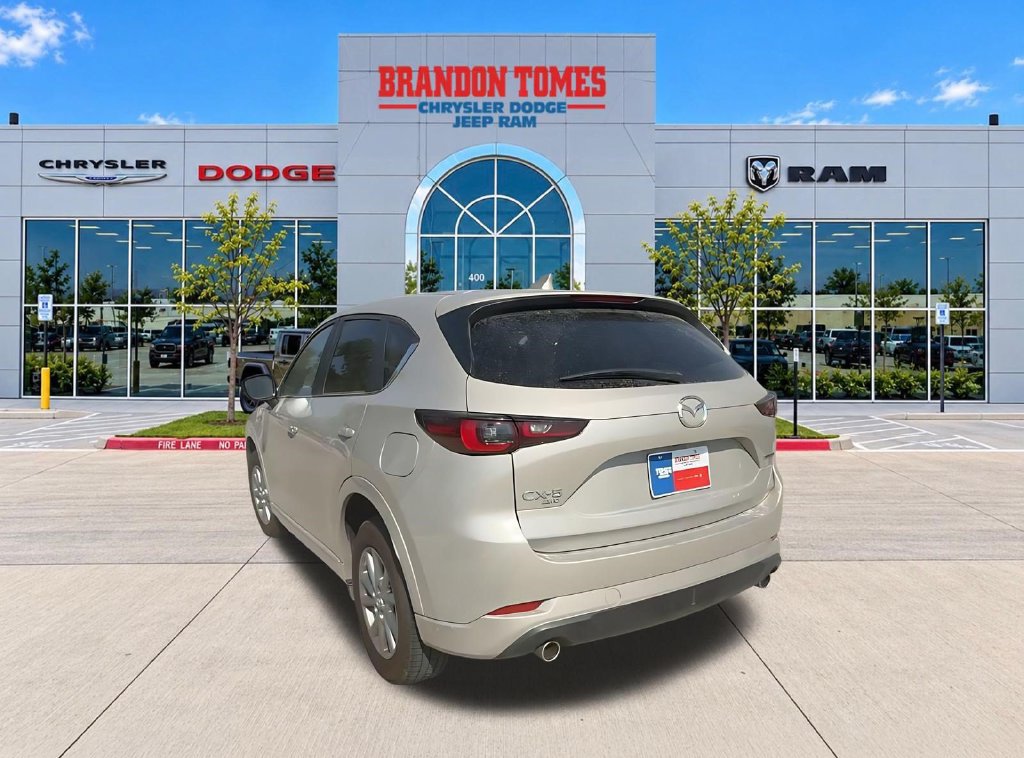 Used 2025 MAZDA CX-5 AWD 2.5 S w/ Select Package image 3