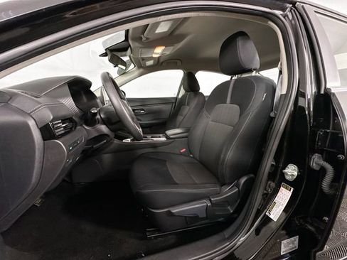 Used 2023 Nissan Sentra SV image 15