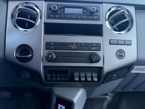 Used 2022 Ford F650 2WD Regular Cab Super Duty image 14