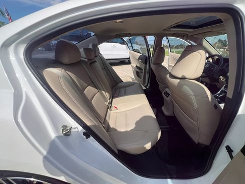 Used 2017 Honda Accord Touring image 20