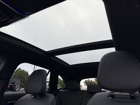 New 2026 Mercedes-Benz GLC 300 image 6