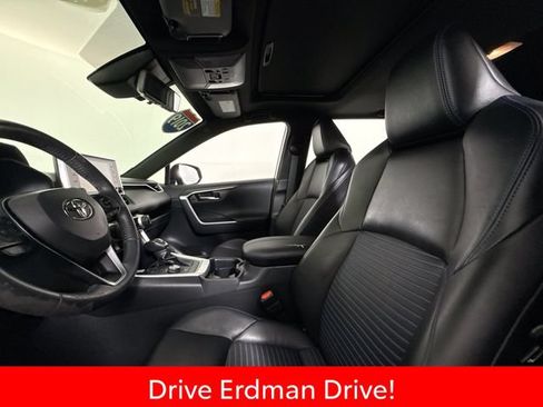Certified 2019 Toyota RAV4 XSE w/ XSE Weather Package AWD/4WD image 6