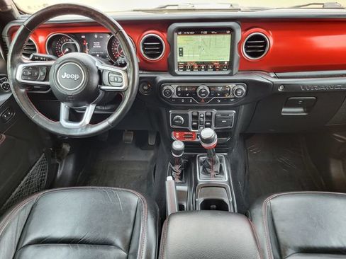 Used 2019 Jeep Wrangler Unlimited Rubicon w/ Dual Top Group AWD/4WD image 26
