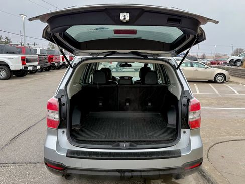 Used 2015 Subaru Forester 2.0XT Premium image 14