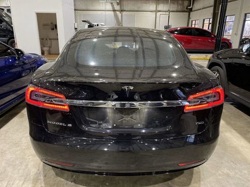 Used 2016 Tesla Model S AWD image 15