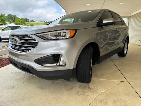 Used 2022 Ford Edge SEL w/ Convenience Package AWD/4WD image 10