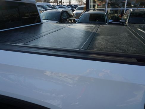 Used 2019 GMC Sierra 1500 AT4 w/ AT4 Premium Package image 10