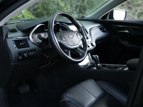 Used 2016 Chevrolet Impala LTZ FWD image 9