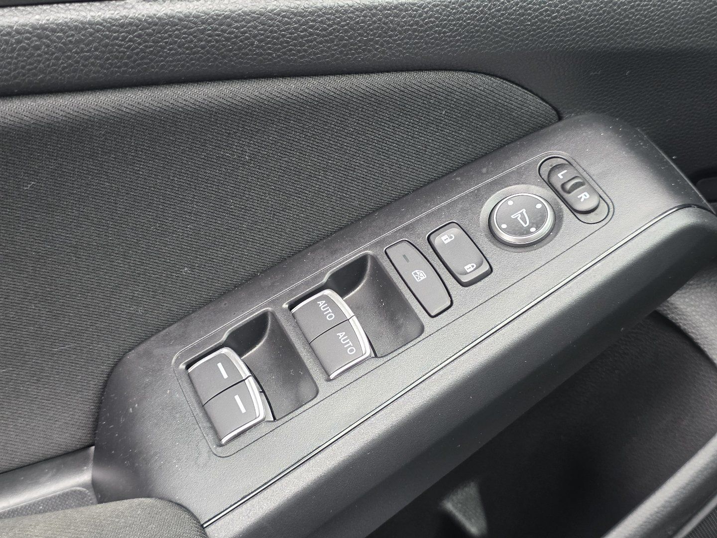 Certified 2025 Honda Civic Sport image 24