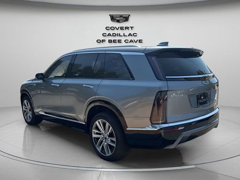 New 2026 Cadillac Vistiq Luxury image 6