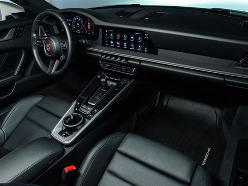 Certified 2025 Porsche 911 Carrera RWD image 28