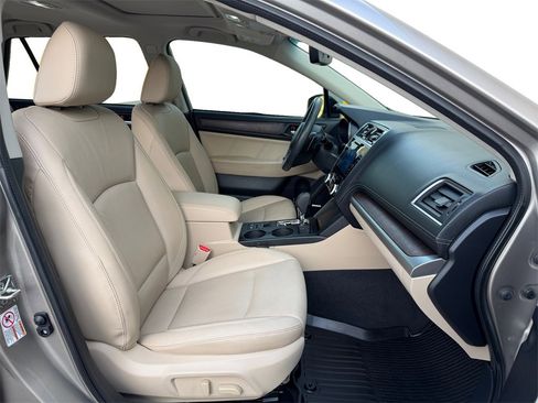 Used 2019 Subaru Outback 2.5i Limited image 17