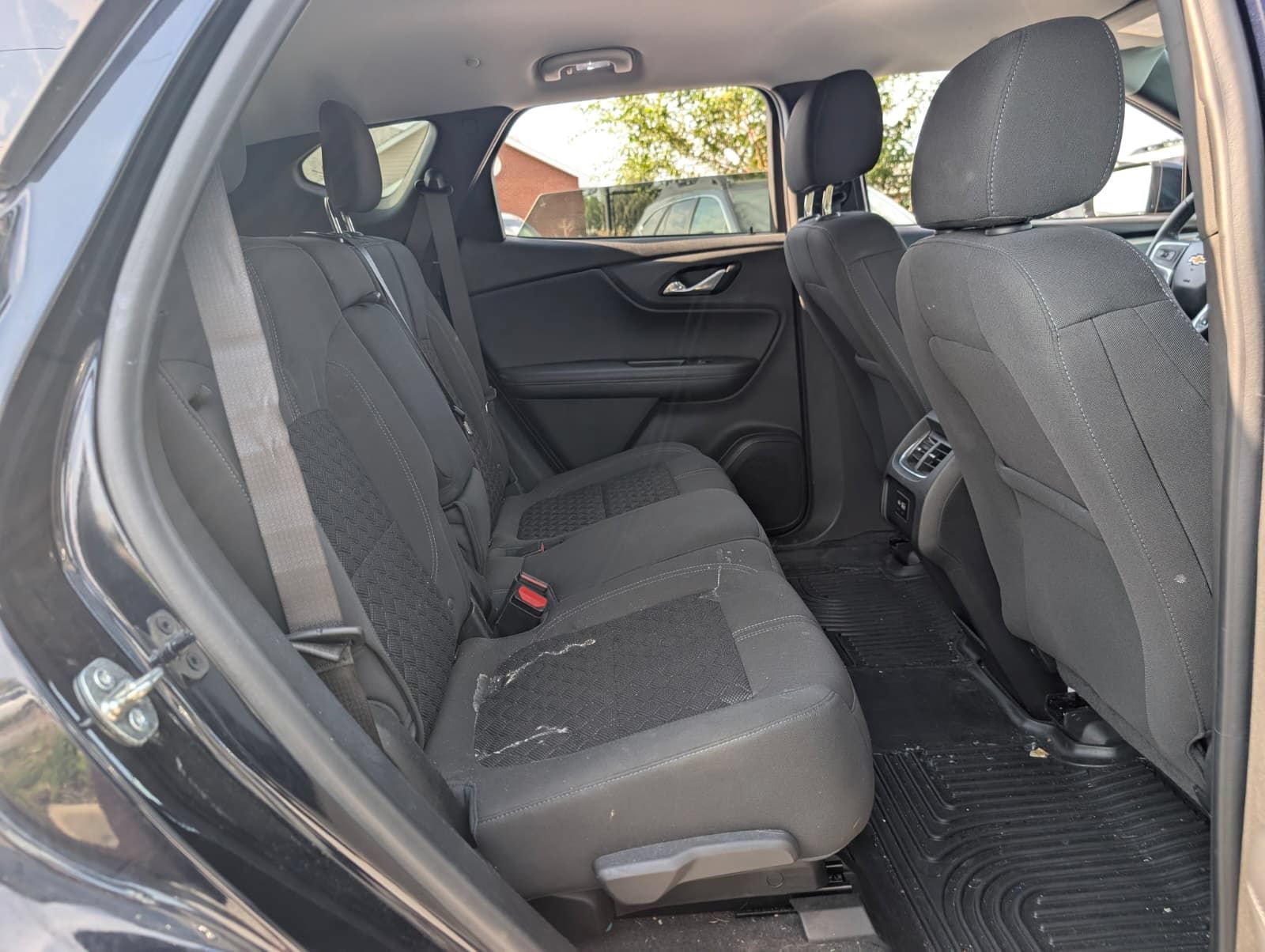 Used 2020 Chevrolet Blazer LT FWD image 30