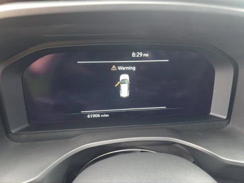 Used 2021 Nissan Rogue Platinum image 6