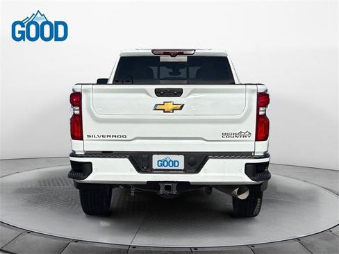 Used 2022 Chevrolet Silverado 3500 High Country image 4