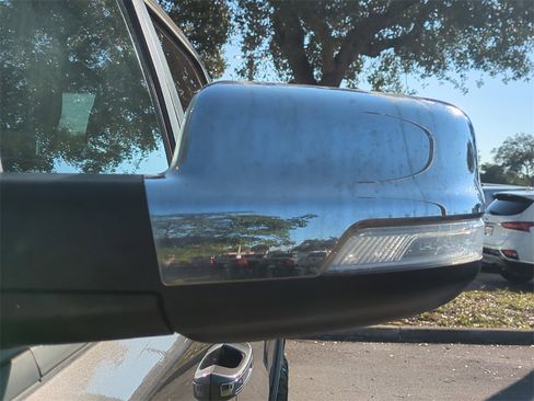 Used 2020 RAM 1500 Laramie w/ Off Road Group image 13