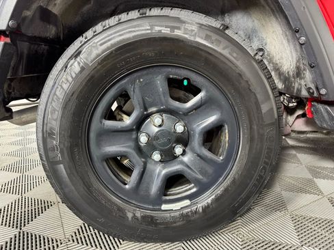 Used 2018 Jeep Wrangler Unlimited Sport image 40