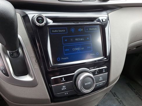 Used 2017 Honda Odyssey EX-L image 16