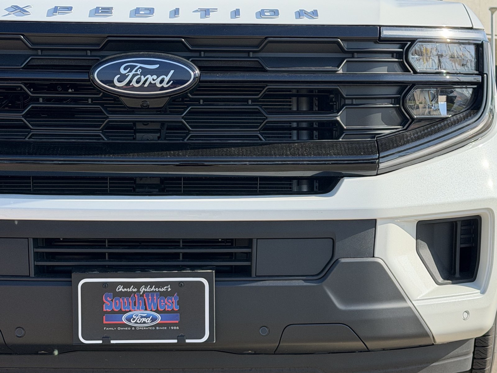 New 2026 Ford Expedition Active RWD image 9