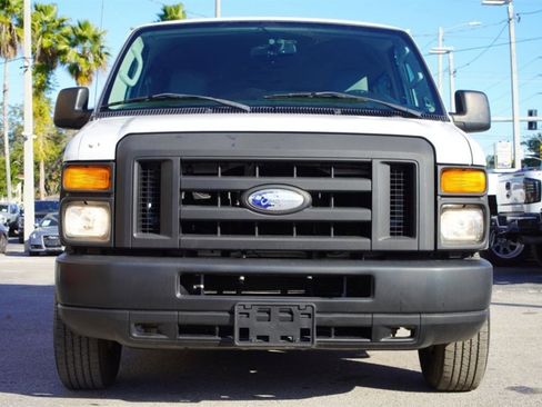 Used 2014 Ford E-350 and Econoline 350 XL w/ Interior Upgrade Package image 19