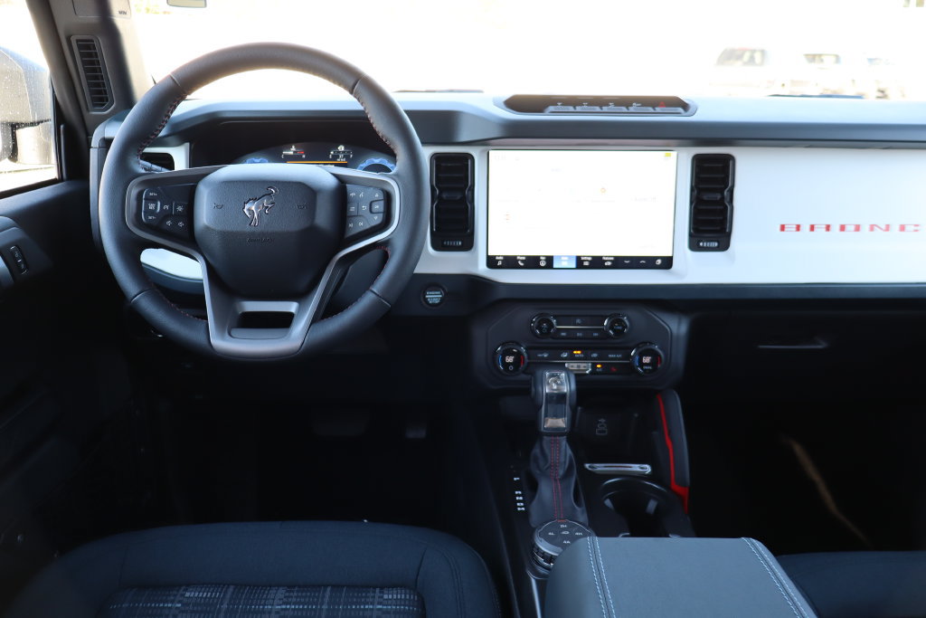 New 2026 Ford Bronco Heritage Edition AWD/4WD image 6