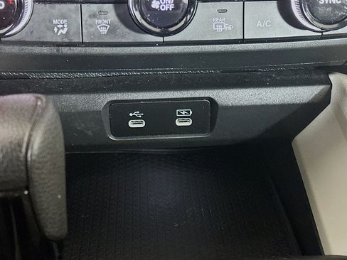 Used 2024 Honda Accord EX image 25