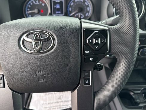 Used 2023 Toyota Tacoma TRD Off-Road image 19