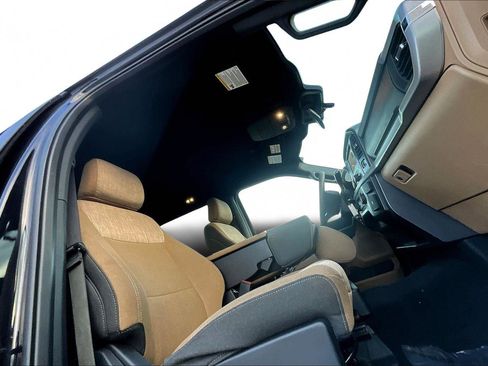 Used 2023 Ford F150 XLT image 23