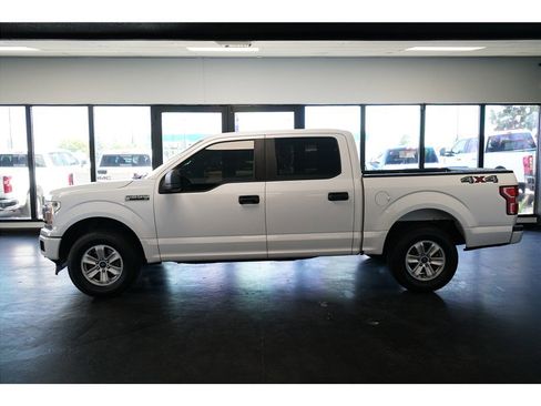 Used 2018 Ford F150 XL w/ Equipment Group 101A Mid AWD/4WD image 4