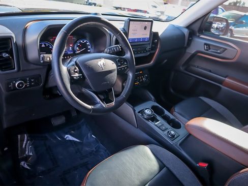 Used 2023 Ford Bronco Sport Outer Banks image 8