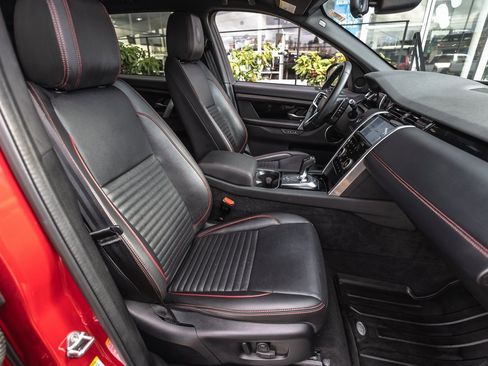 Used 2023 Land Rover Discovery Sport SE R-Dynamic image 25