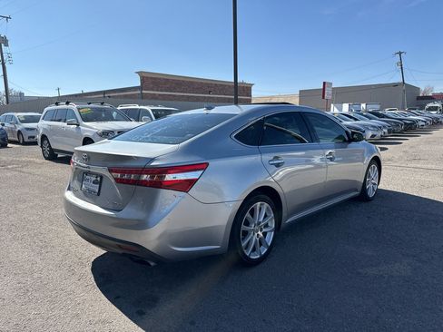 Used 2015 Toyota Avalon XLE Touring image 6