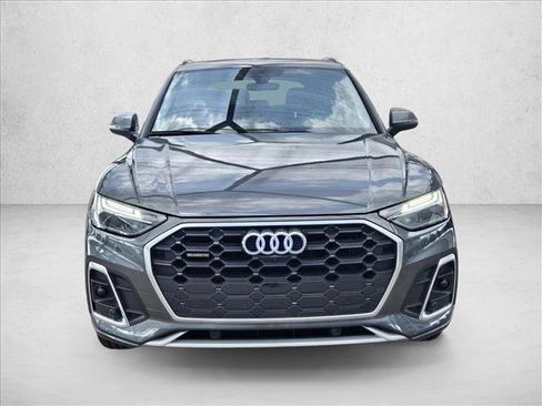 Used 2023 Audi Q5 2.0T Premium Plus w/ Premium Plus Package AWD/4WD image 2