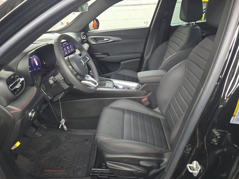 Used 2023 Dodge Hornet GT w/ GT Blacktop Package image 5