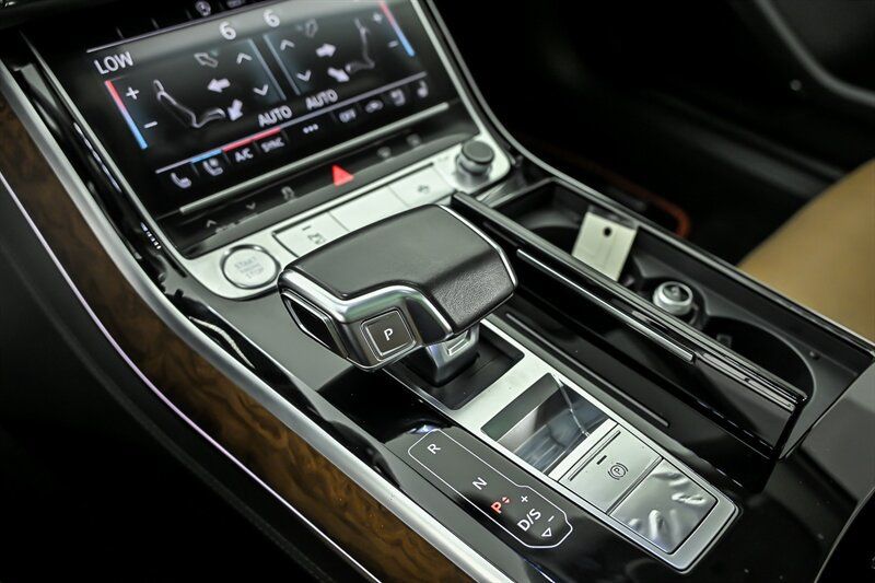 Used 2020 Audi A8 L 3.0T w/ Executive Package AWD/4WD image 28