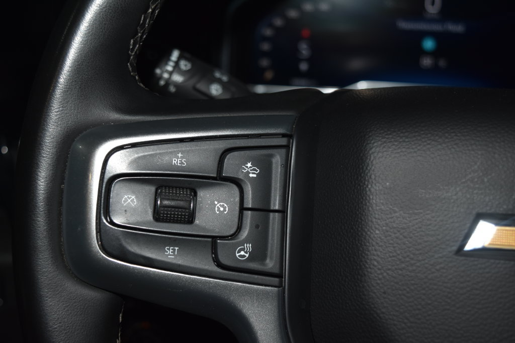 Used 2025 Chevrolet Silverado 2500 LT AWD/4WD image 7