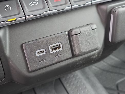 New 2026 Chevrolet Silverado 1500 Custom image 22